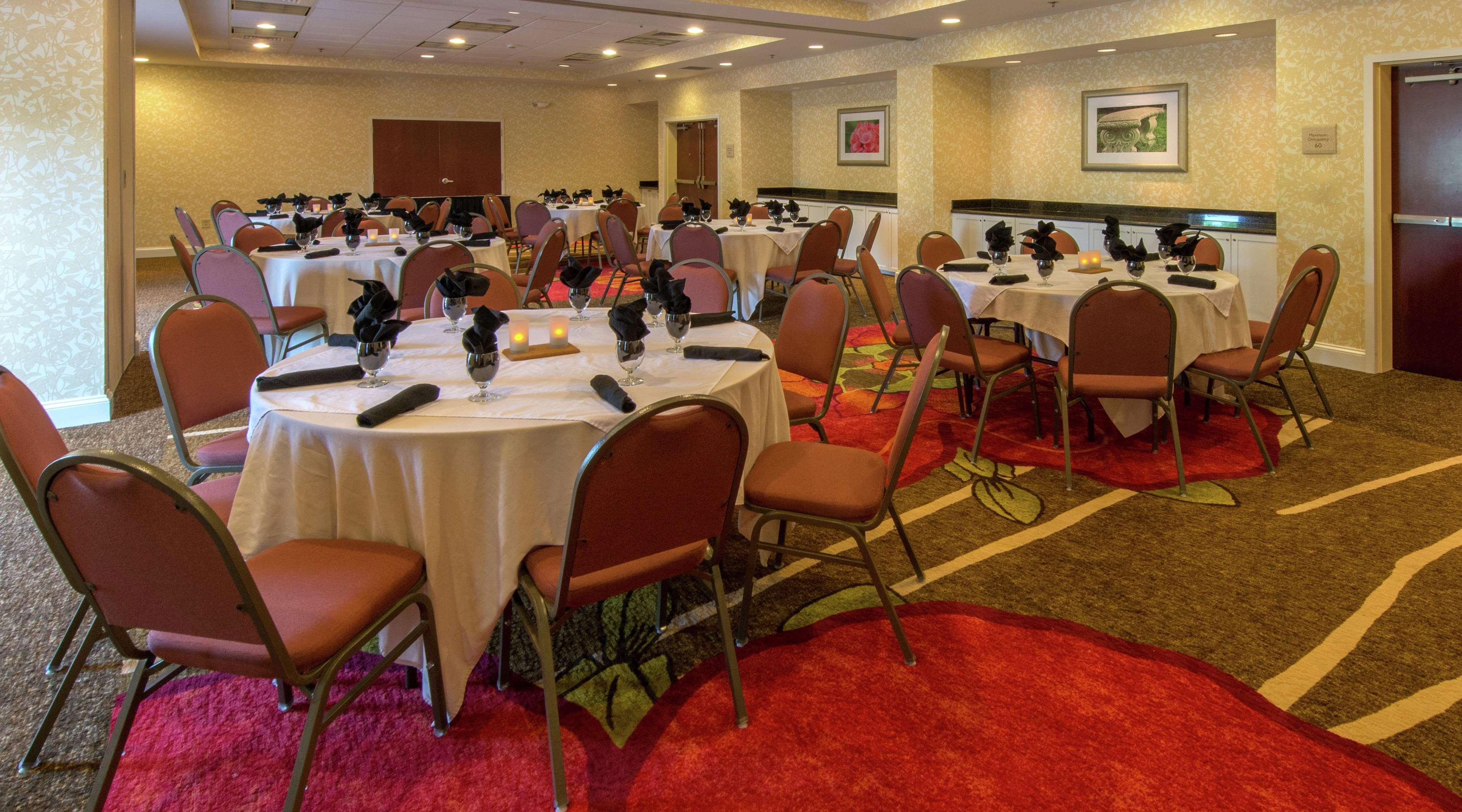 Hilton Garden Inn Macon/Mercer University Экстерьер фото