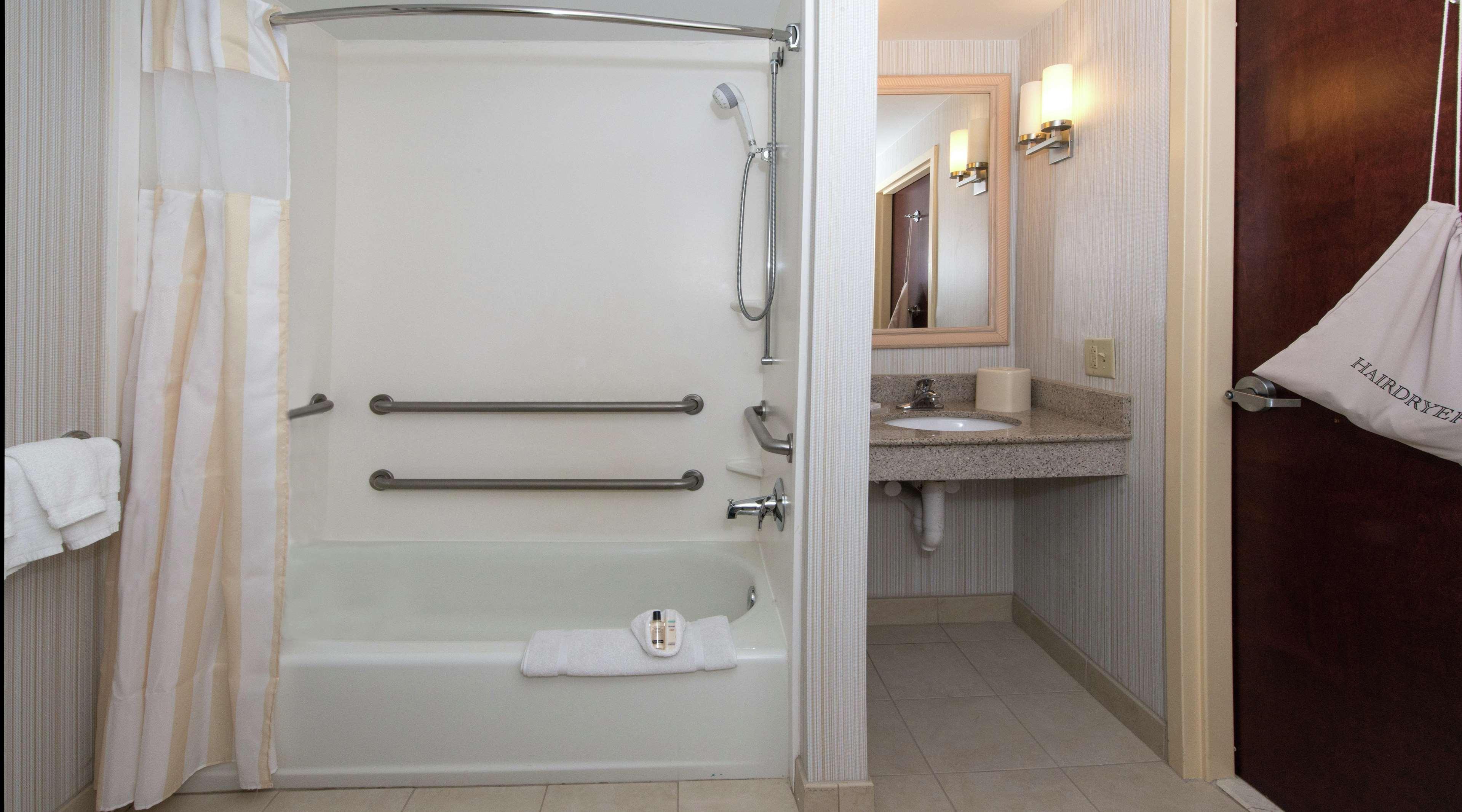 Hilton Garden Inn Macon/Mercer University Экстерьер фото